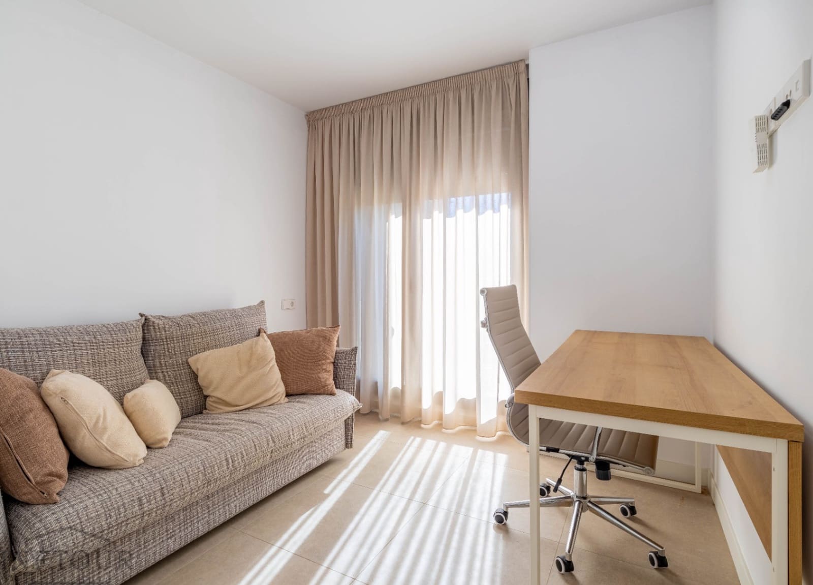 3 makuuhuone Huoneisto vuokrattavana paikassa Calpe / Calp mukana uima-altaan 
autotalli - 2 400 € (Ref: 9451029)