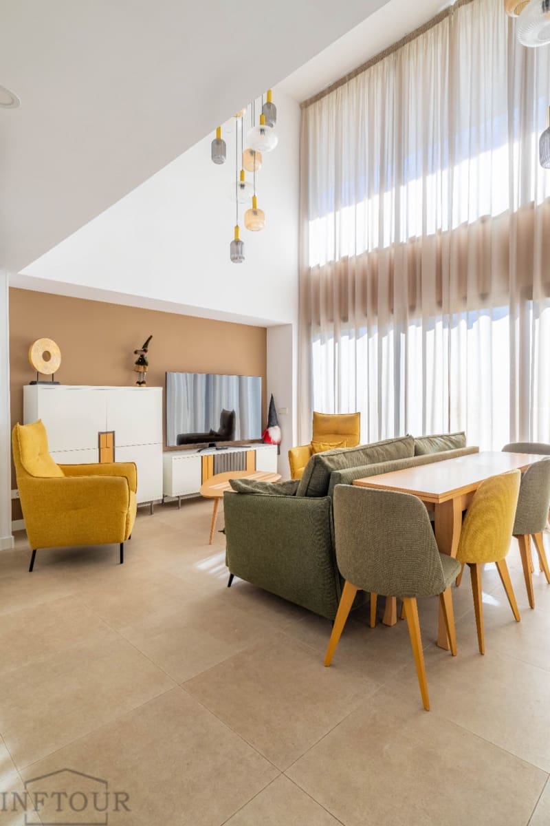 3 makuuhuone Huoneisto vuokrattavana paikassa Calpe / Calp mukana uima-altaan 
autotalli - 2 400 € (Ref: 9451029)