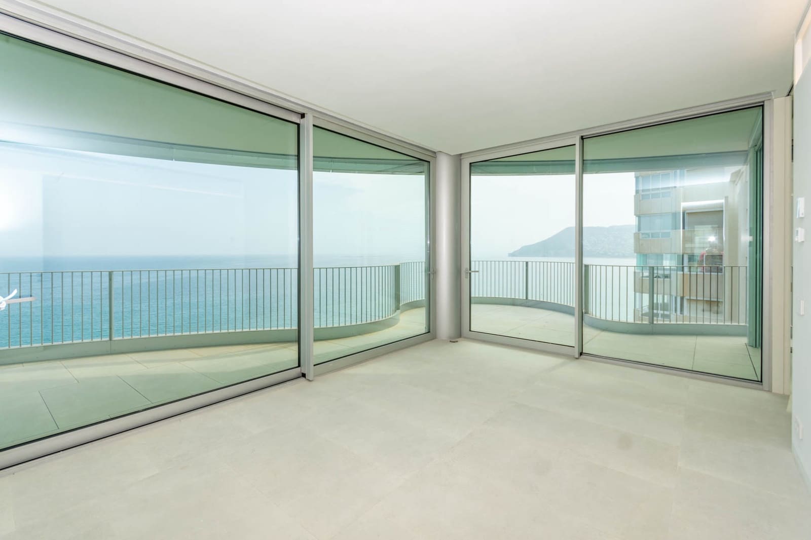 3 soverom Leilighet til salgs i Calpe / Calp med svømmebasseng garasje - € 1 420 000 (Ref: 9453064)