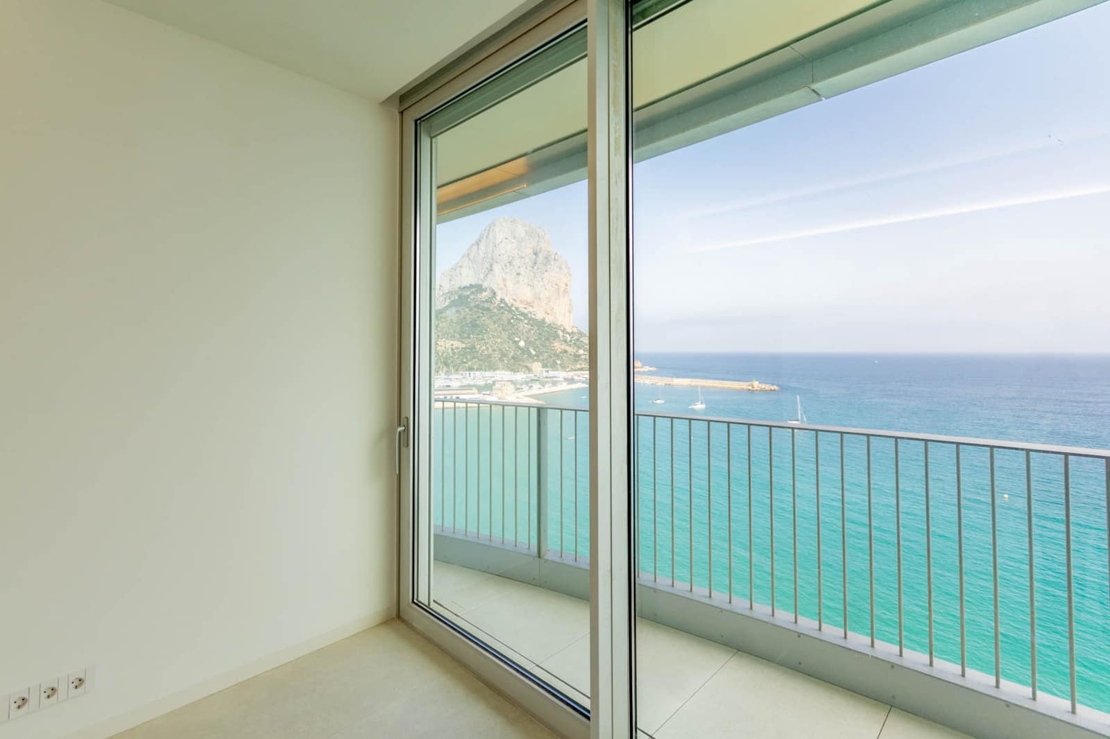 3 soverom Leilighet til salgs i Calpe / Calp med svømmebasseng garasje - € 1 420 000 (Ref: 9453064)