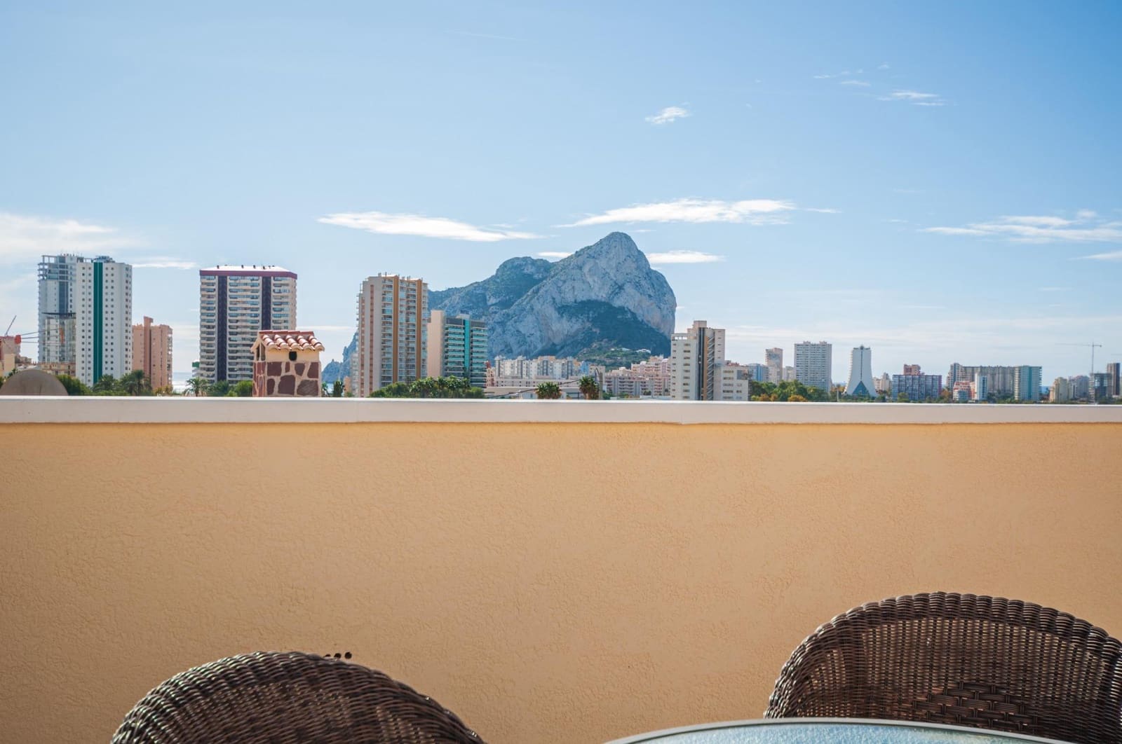 3 slaapkamer Villa te koop in Calpe / Calp met zwembad - € 725.000 (Ref: 9453065)