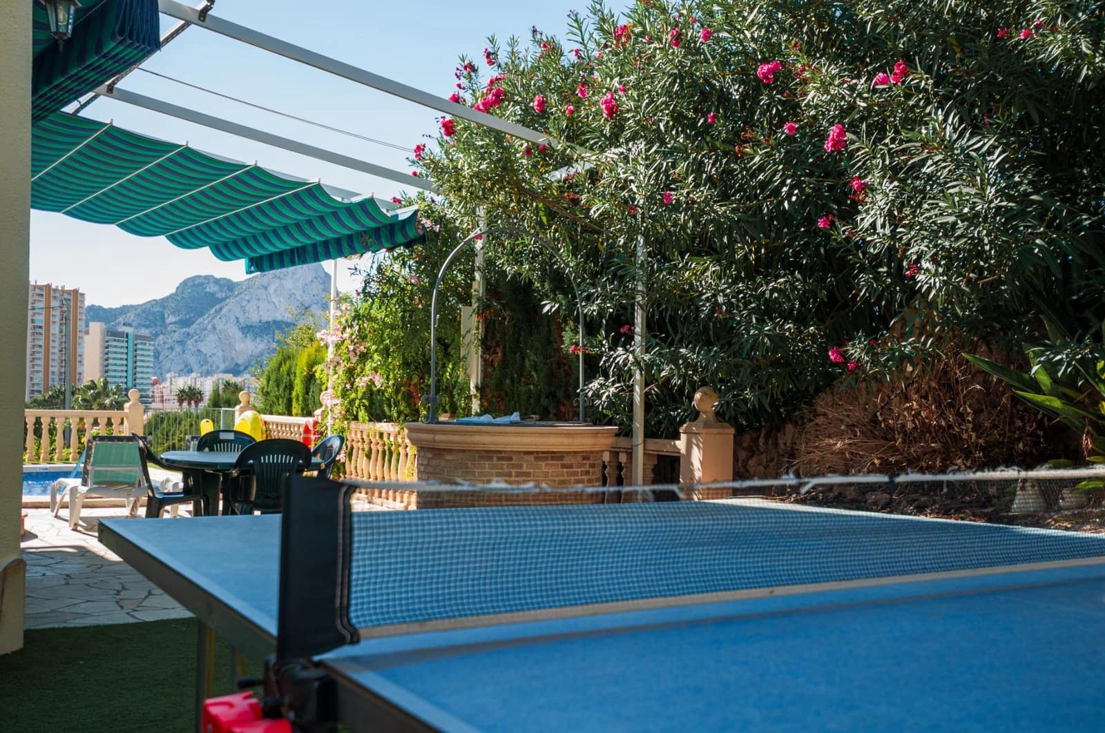 3 slaapkamer Villa te koop in Calpe / Calp met zwembad - € 725.000 (Ref: 9453065)