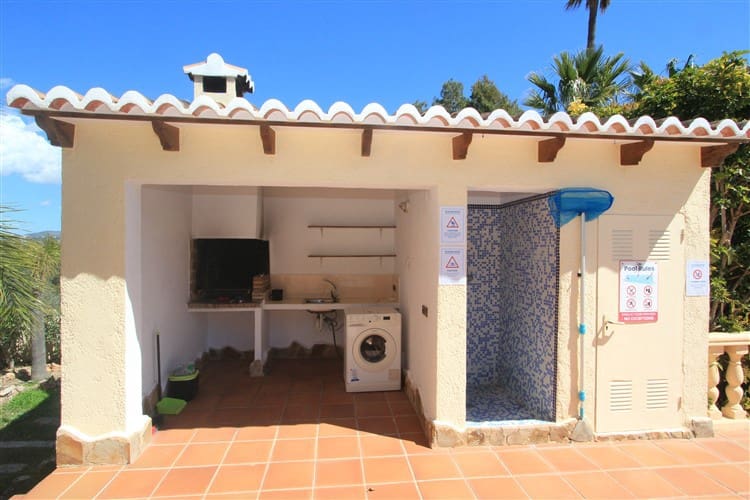 4 camera da letto Villa in vendita in Calpe / Calp con piscina garage - 670.000 € (Rif: 9455897)