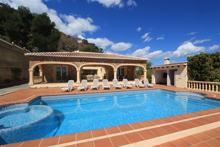 4 camera da letto Villa in vendita in Calpe / Calp con piscina garage - 670.000 € (Rif: 9455897)