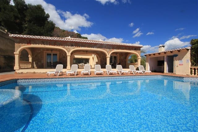 4 camera da letto Villa in vendita in Gargasindi, Calpe / Calp con piscina garage - 670.000 € (Rif: 9455897)