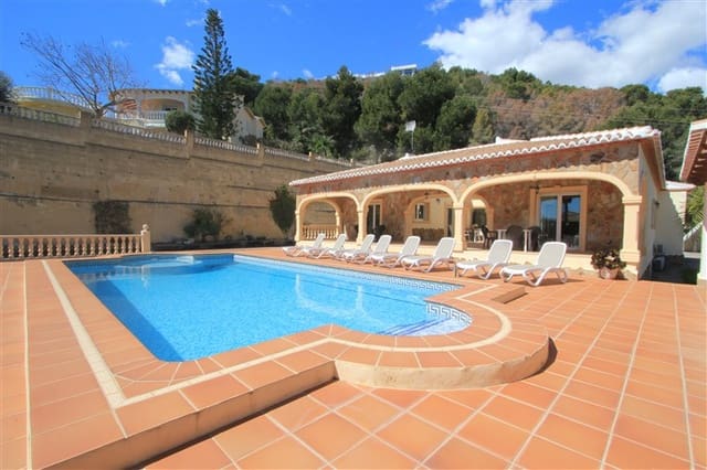 4 camera da letto Villa in vendita in Gargasindi, Calpe / Calp con piscina garage - 670.000 € (Rif: 9455897)