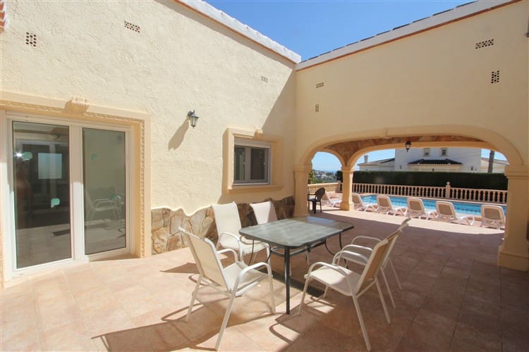 4 camera da letto Villa in vendita in Calpe / Calp con piscina garage - 670.000 € (Rif: 9455897)