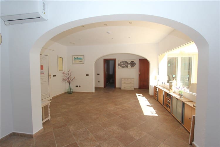 4 camera da letto Villa in vendita in Calpe / Calp con piscina garage - 670.000 € (Rif: 9455897)