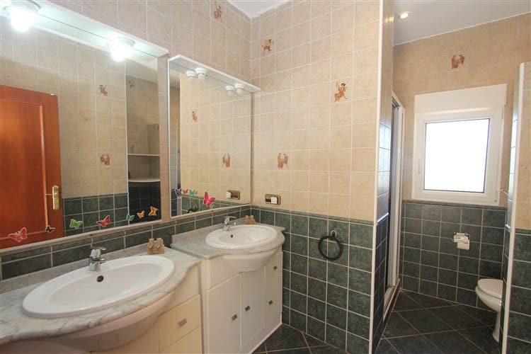 4 camera da letto Villa in vendita in Calpe / Calp con piscina garage - 670.000 € (Rif: 9455897)