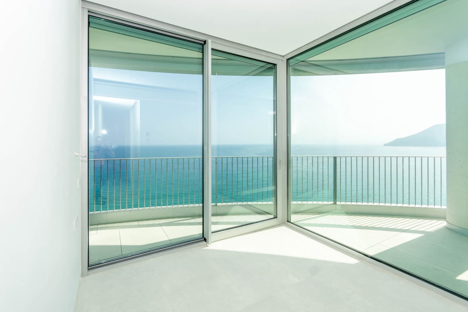 4 slaapkamer Flat te koop in Calpe / Calp met zwembad garage - € 1.600.000 (Ref: 9465225)