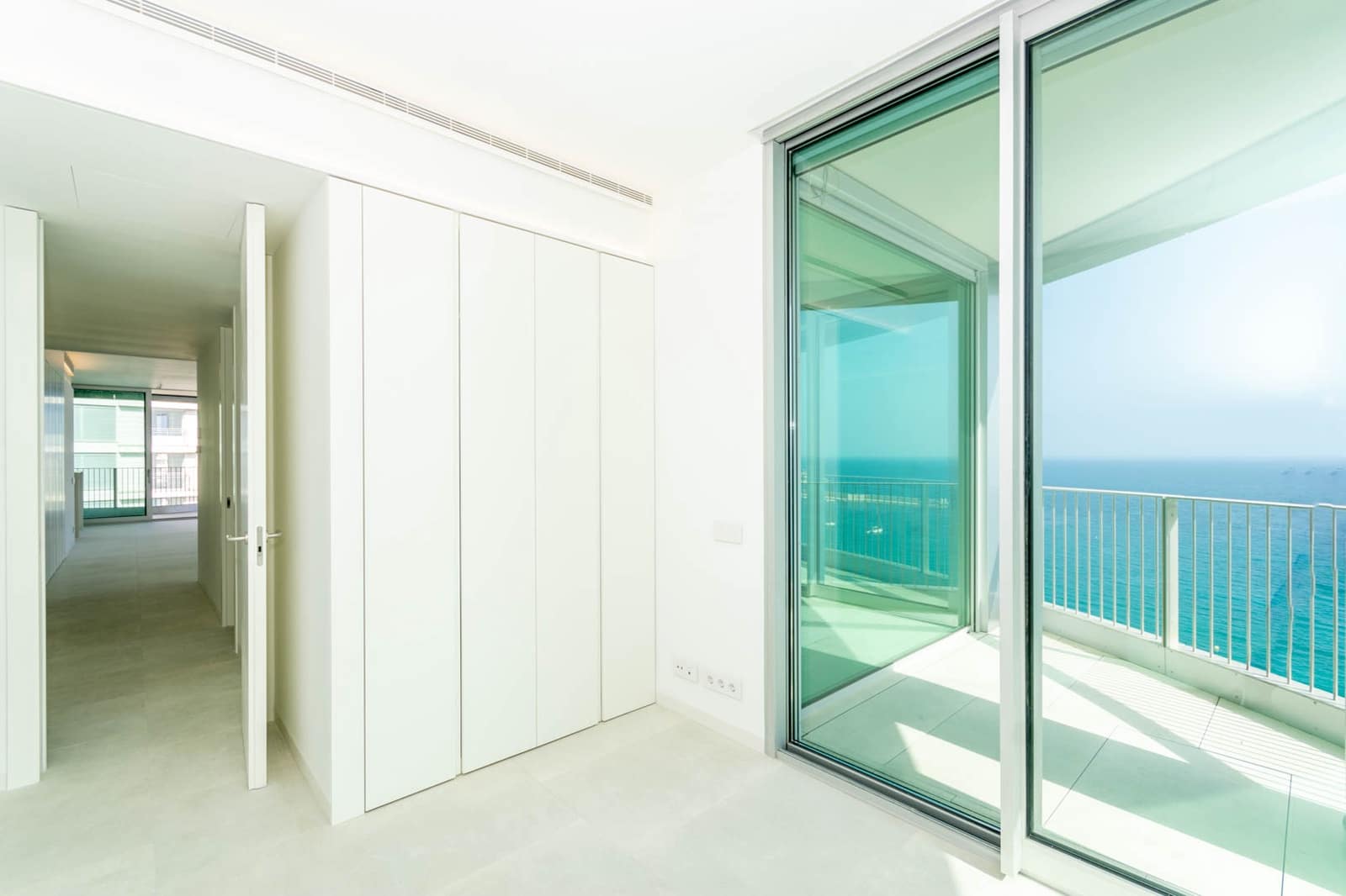 4 slaapkamer Flat te koop in Calpe / Calp met zwembad garage - € 1.600.000 (Ref: 9465225)