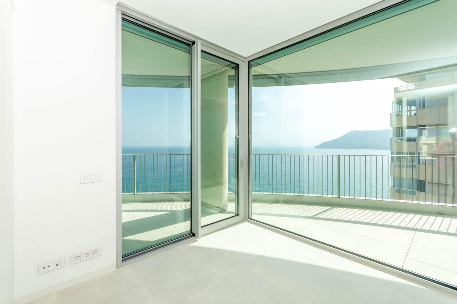 4 slaapkamer Flat te koop in Calpe / Calp met zwembad garage - € 1.600.000 (Ref: 9465225)