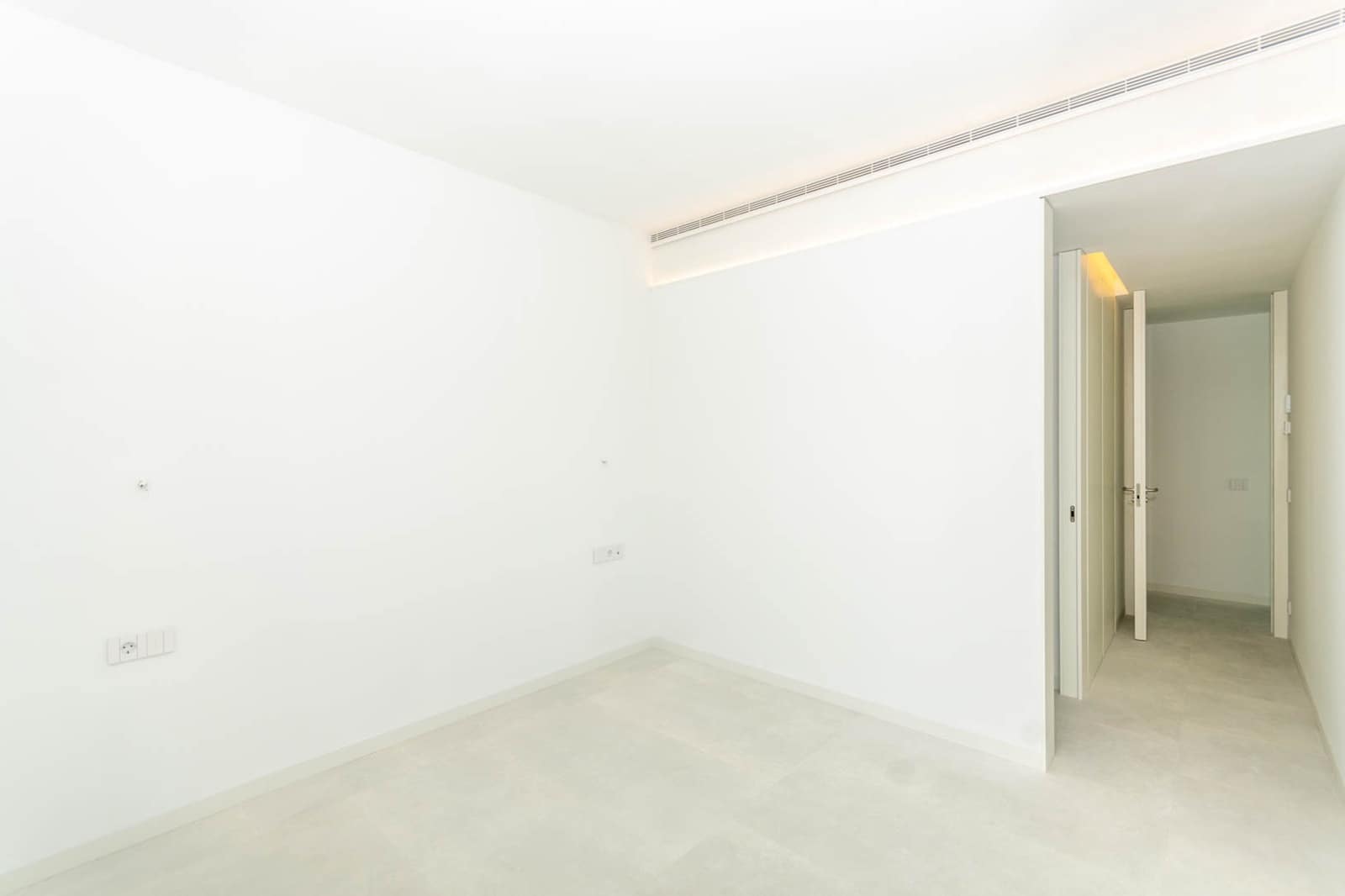 4 slaapkamer Flat te koop in Calpe / Calp met zwembad garage - € 1.600.000 (Ref: 9465225)