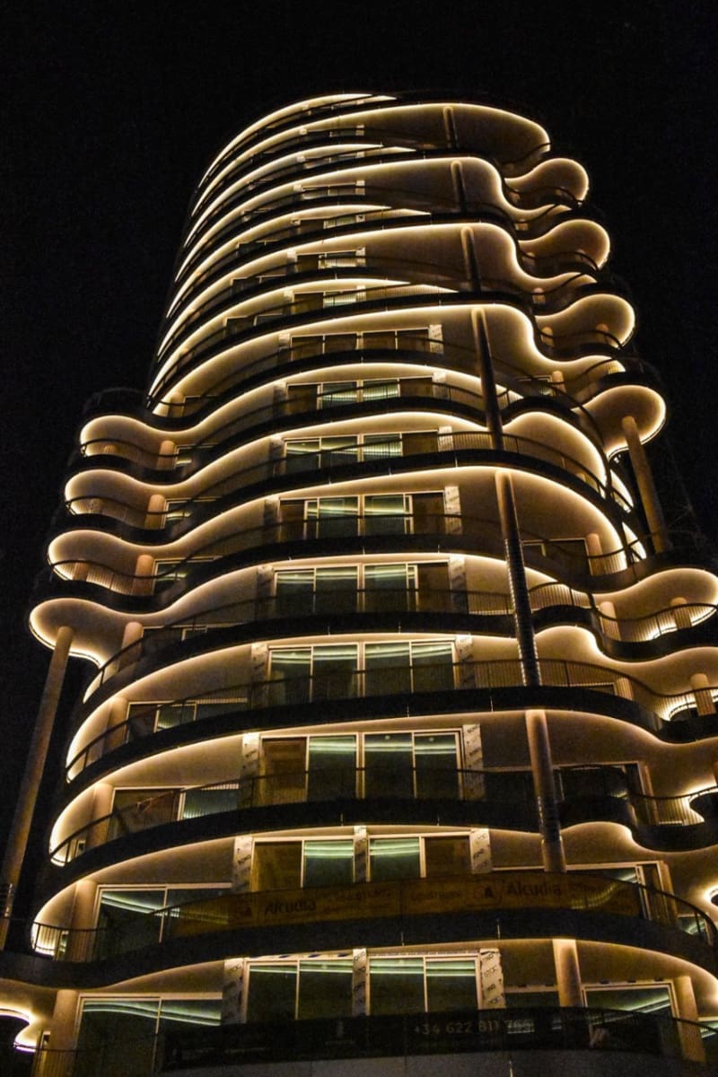 4 slaapkamer Flat te koop in Calpe / Calp met zwembad garage - € 1.600.000 (Ref: 9465225)