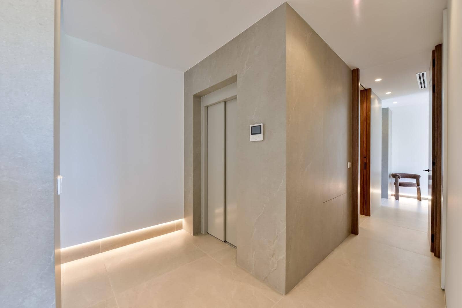 4 Zimmer Villa zu verkaufen in Altea mit Pool - 2.795.000 € (Ref: 9474682)