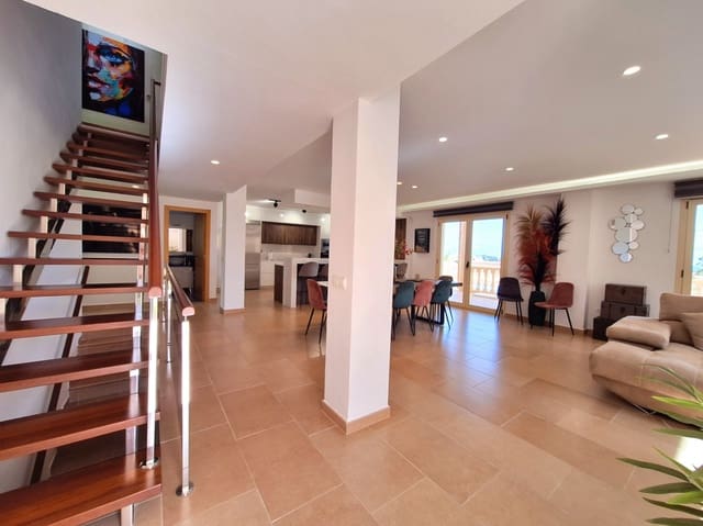 6 sypialnia Willa na sprzedaż w Canuta, Calpe / Calp - 1 150 000 € (Ref: 9496867)