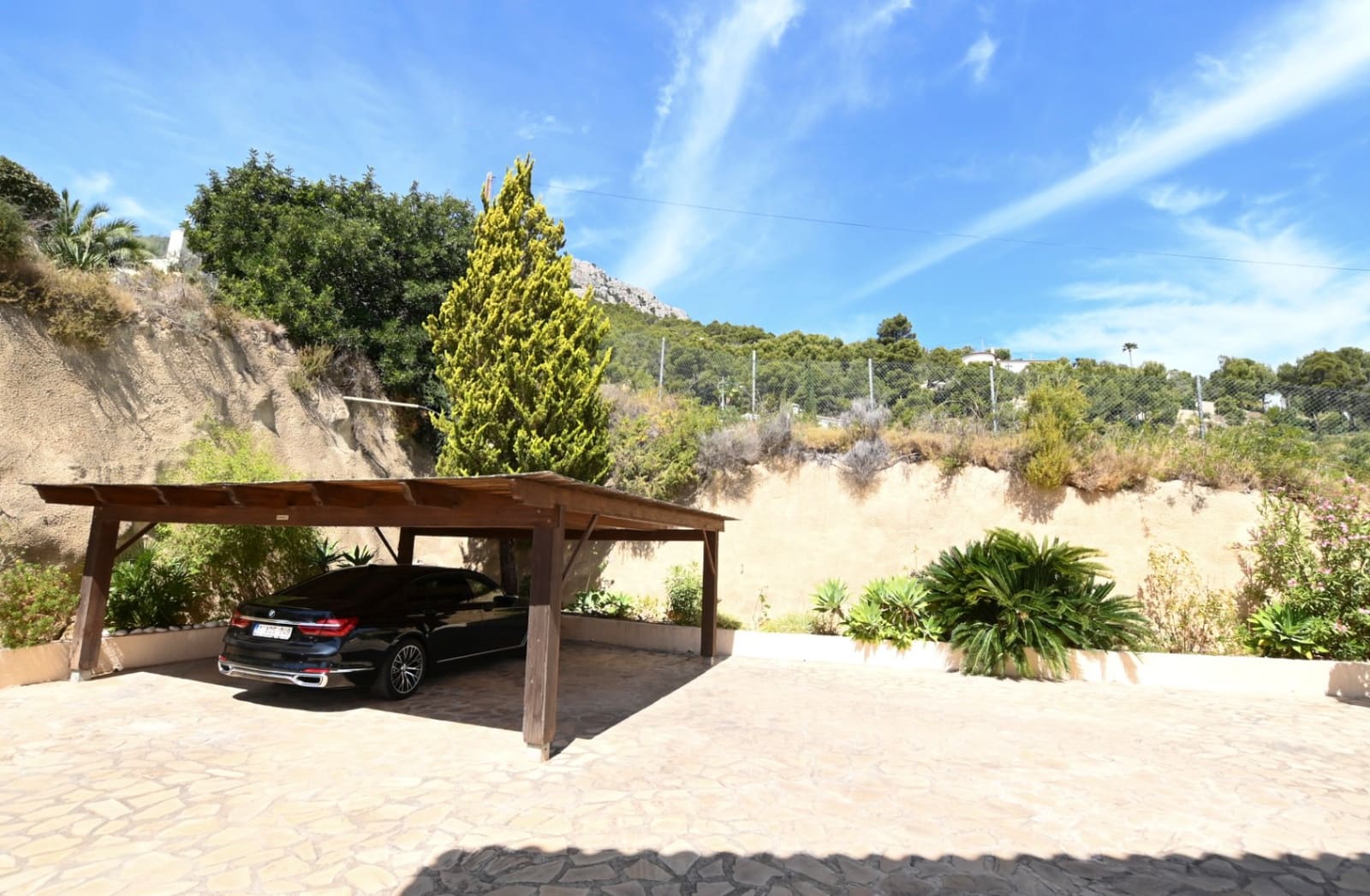 6 Zimmer Villa zu verkaufen in Calpe / Calp - 855.000 € (Ref: 9496871)