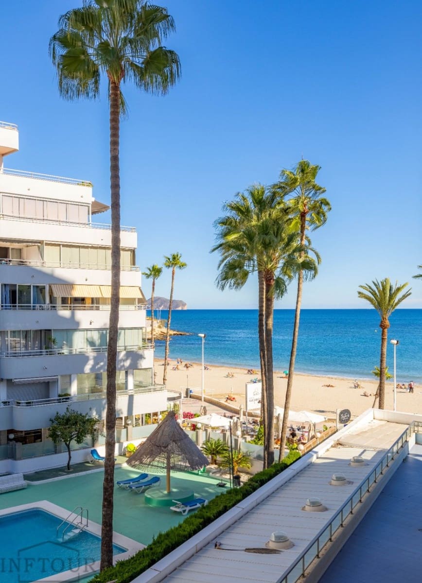 2 soveværelse Lejlighed til salg i Calpe / Calp med swimmingpool garage - € 415.000 (Ref: 9496873)