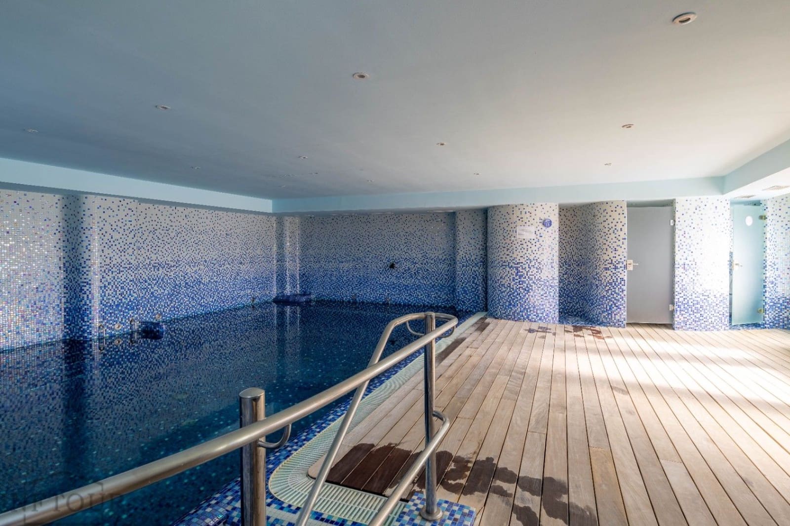 2 soveværelse Lejlighed til salg i Calpe / Calp med swimmingpool garage - € 415.000 (Ref: 9496873)