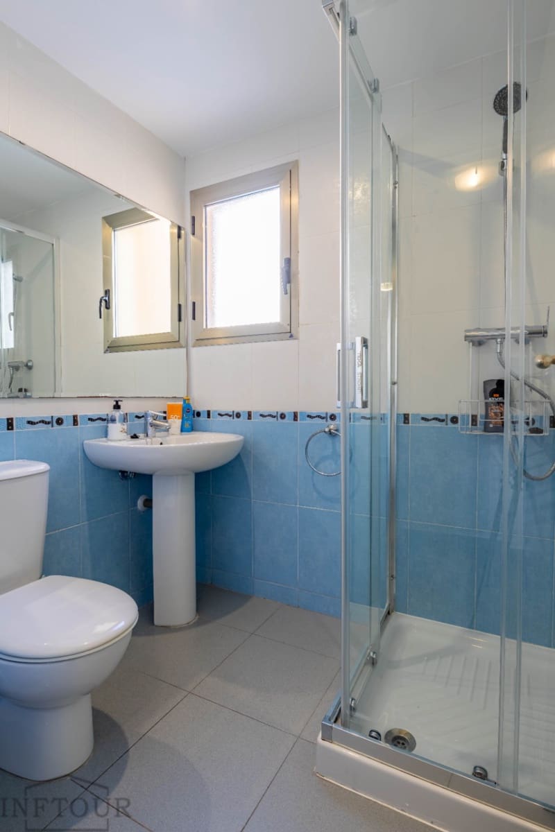 2 soveværelse Lejlighed til salg i Calpe / Calp med swimmingpool garage - € 415.000 (Ref: 9496873)