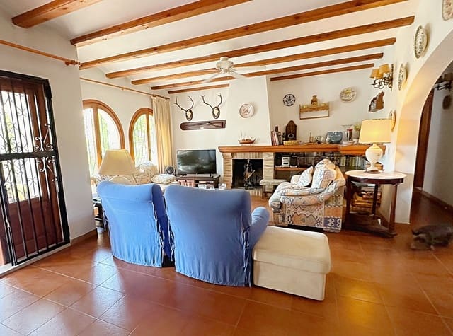 4 bedroom Villa for sale in Cometa - Carrió, Calpe / Calp with pool garage - € 710,000 (Ref: 9496874)