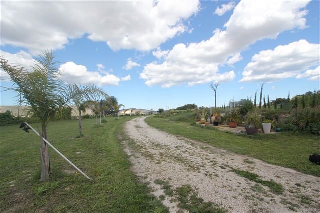 Mark till salu i Benissa - 850 000 € (Ref: 9496877)