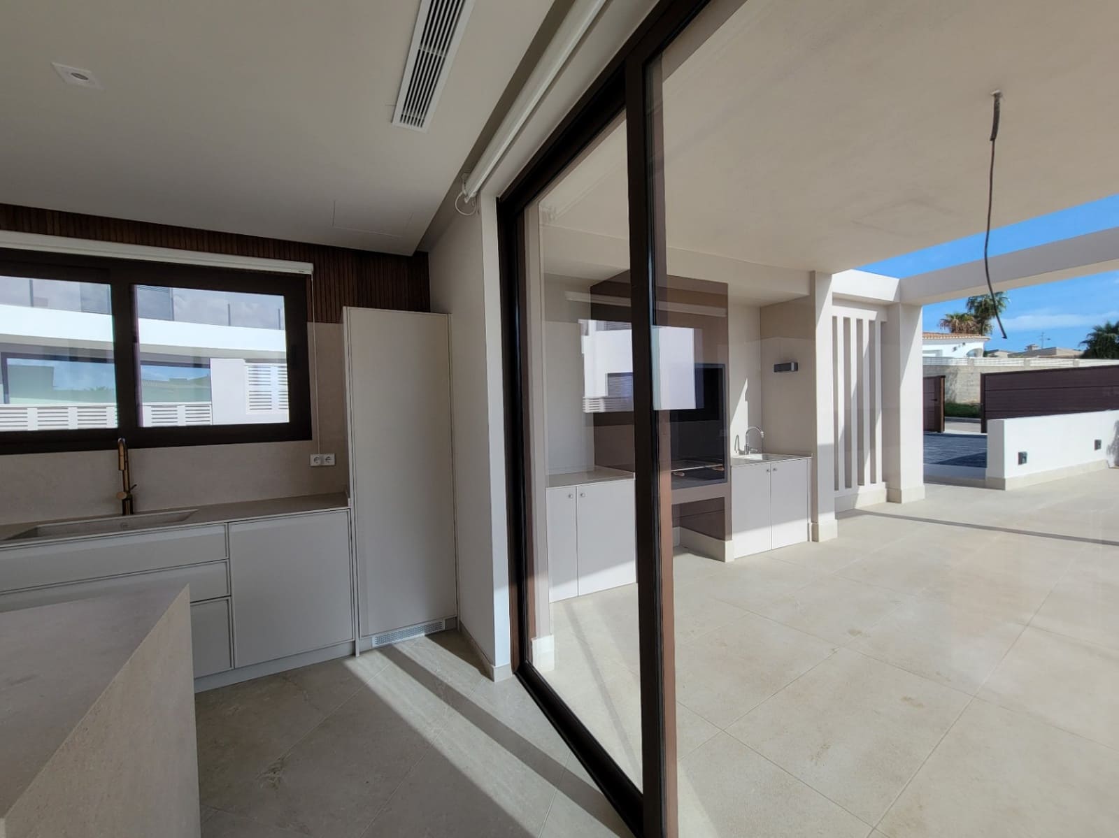 5 sypialnia Willa na sprzedaż w Calpe / Calp z basenem garażem - 1 550 000 € (Ref: 9540790)