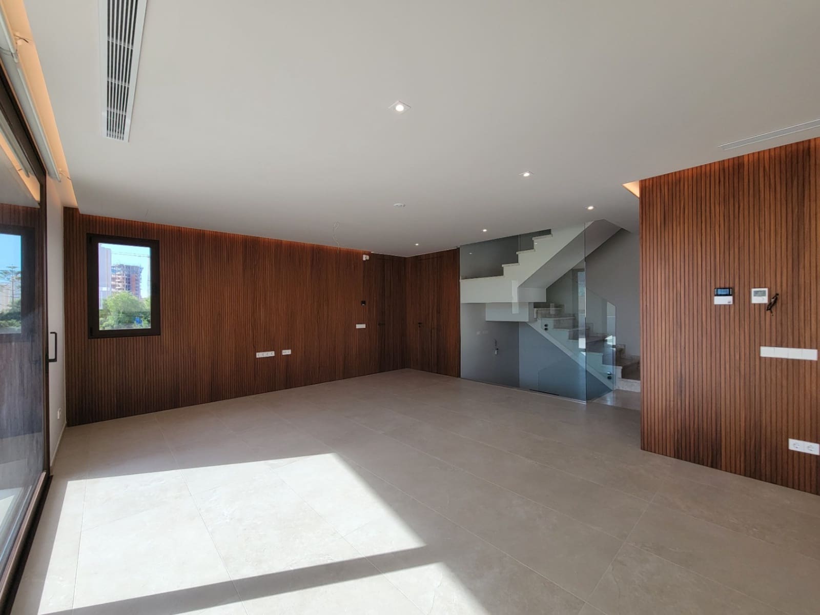 5 sypialnia Willa na sprzedaż w Calpe / Calp z basenem garażem - 1 550 000 € (Ref: 9540790)