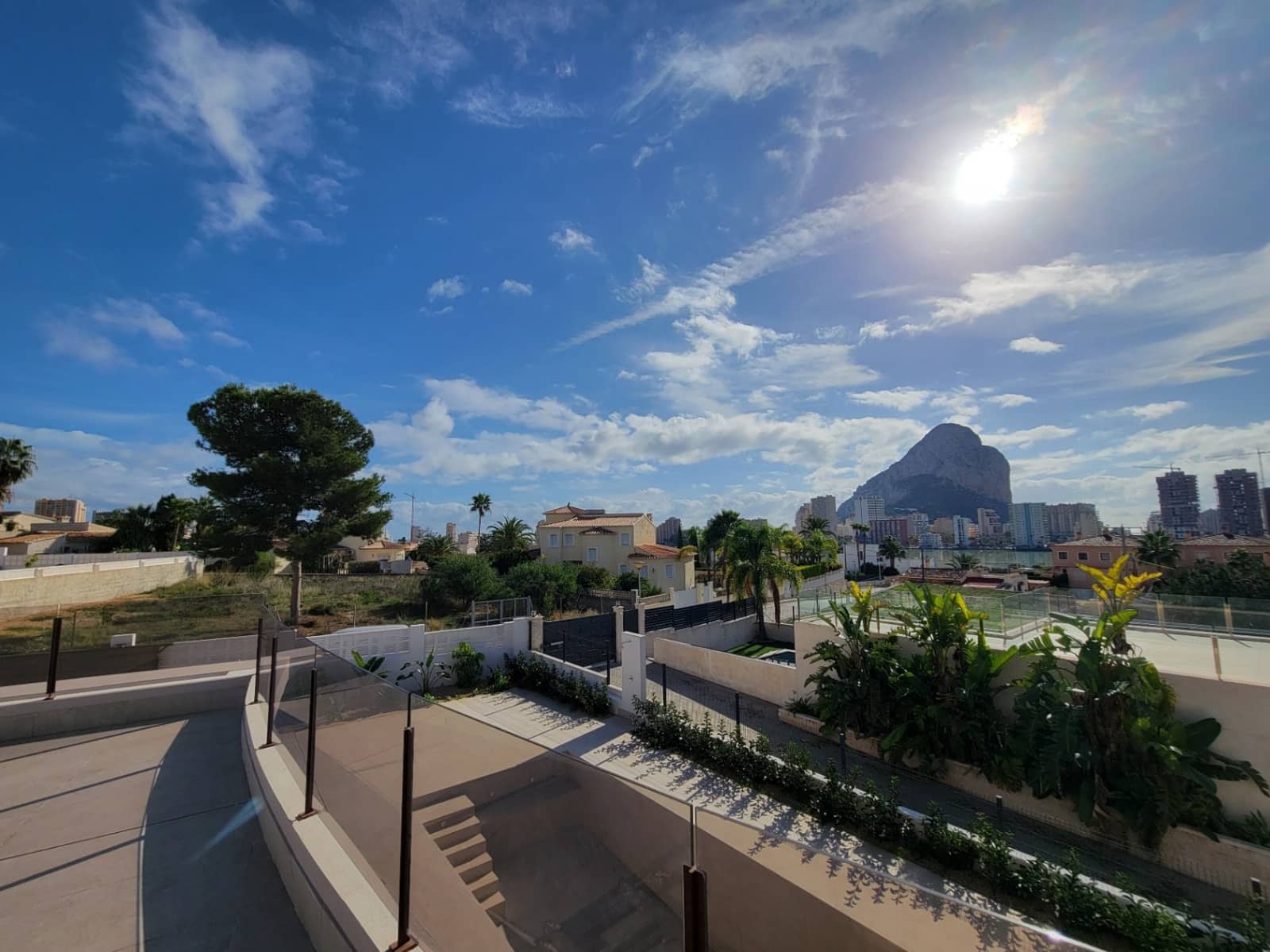 5 sypialnia Willa na sprzedaż w Calpe / Calp z basenem garażem - 1 550 000 € (Ref: 9540790)