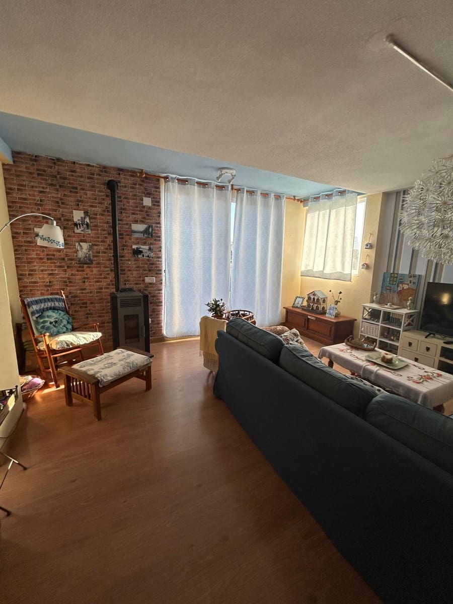 2 makuuhuone Huoneisto myytävänä paikassa Calpe / Calp mukana uima-altaan 
autotalli - 249 000 € (Ref: 9547617)