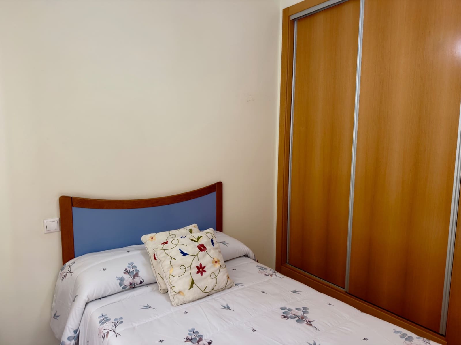 3 makuuhuone Huoneisto myytävänä paikassa Calpe / Calp mukana uima-altaan - 290 000 € (Ref: 9550821)