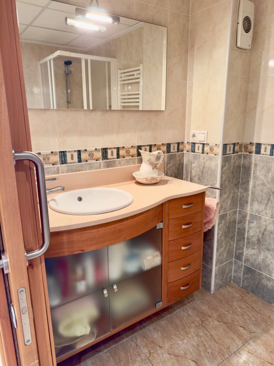 3 makuuhuone Huoneisto myytävänä paikassa Calpe / Calp mukana uima-altaan - 290 000 € (Ref: 9550821)