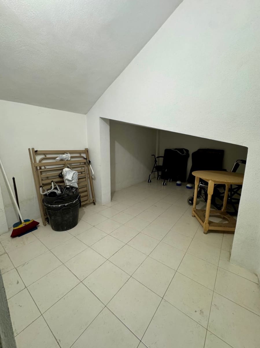 3 makuuhuone Huoneisto myytävänä paikassa Calpe / Calp mukana uima-altaan - 290 000 € (Ref: 9550821)