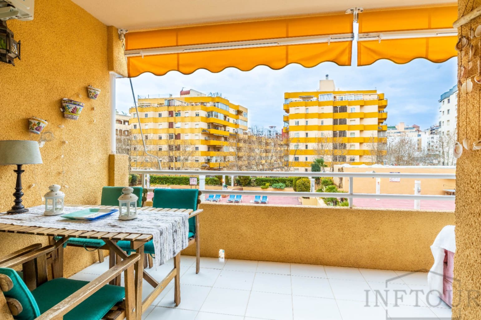 1 sovrum Lägenhet till salu i Calpe / Calp med pool - 212 500 € (Ref: 9550823)