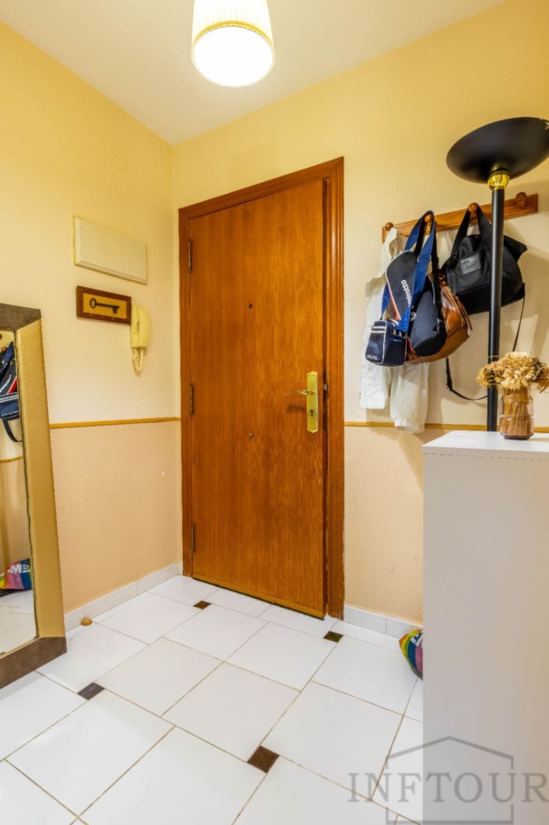 1 sovrum Lägenhet till salu i Calpe / Calp med pool - 212 500 € (Ref: 9550823)