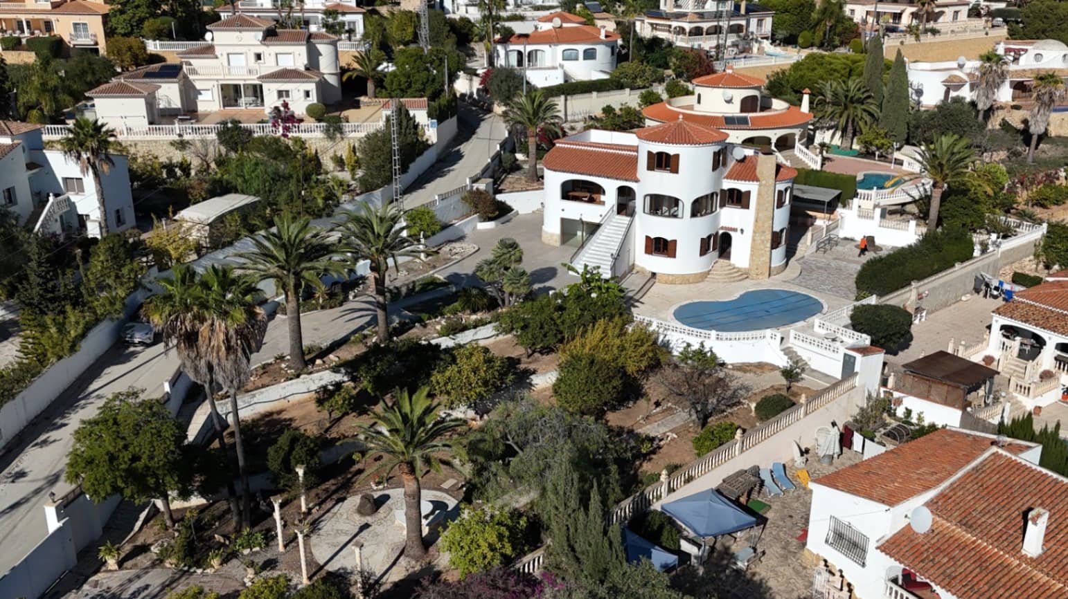 6 soveværelse Villa til salg i Calpe / Calp med swimmingpool - € 1.500.000 (Ref: 9557641)