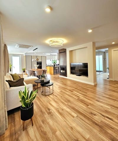 4 soveværelse Villa til salg i Pueblo, Calpe / Calp med swimmingpool - € 1.090.000 (Ref: 9560919)