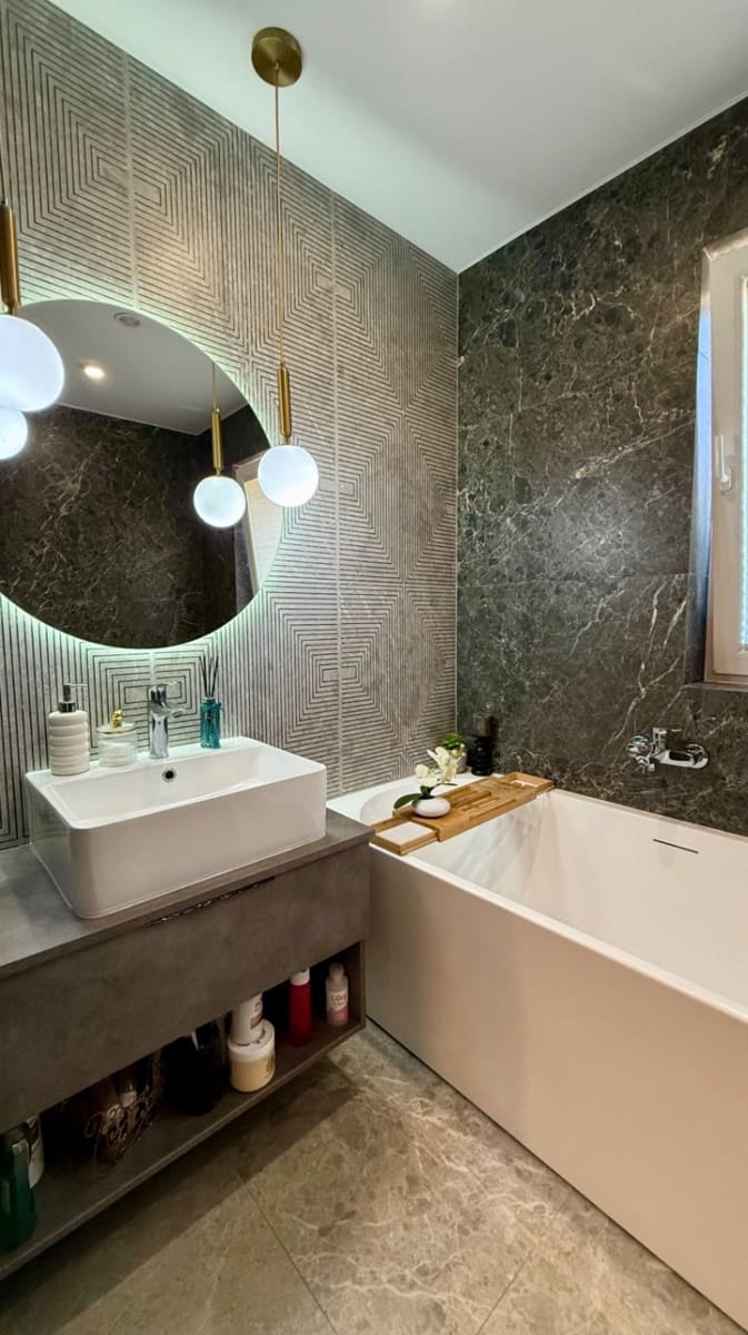 4 soveværelse Villa til salg i Calpe / Calp med swimmingpool - € 1.090.000 (Ref: 9560919)