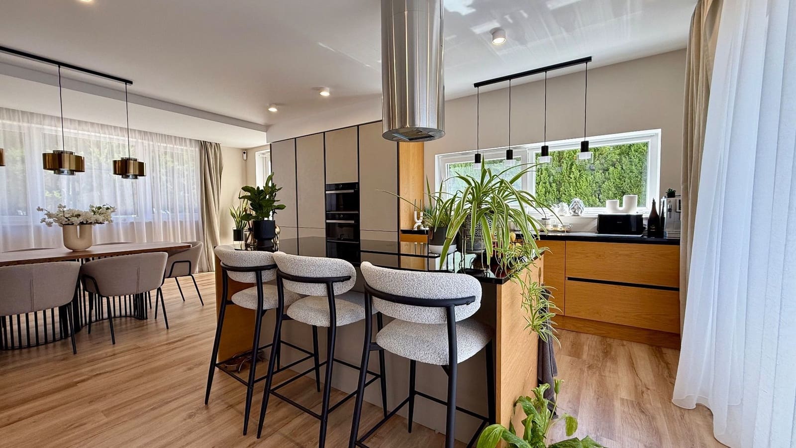 4 soveværelse Villa til salg i Calpe / Calp med swimmingpool - € 1.090.000 (Ref: 9560919)