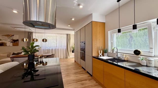 4 soveværelse Villa til salg i Pueblo, Calpe / Calp med swimmingpool - € 1.090.000 (Ref: 9560919)