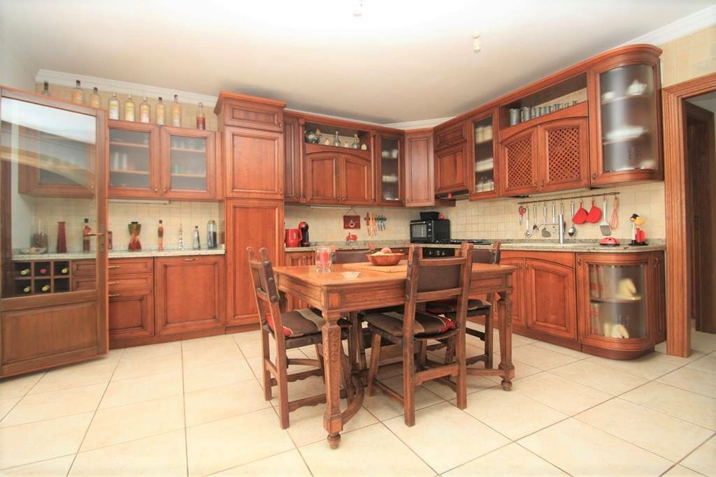 3 bedroom Villa for sale in Calpe / Calp with pool garage - € 650,000 (Ref: 9564334)