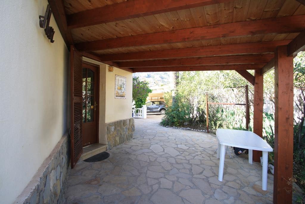 4 quarto Moradia para venda em Calpe / Calp com piscina - 950 000 € (Ref: 9564335)