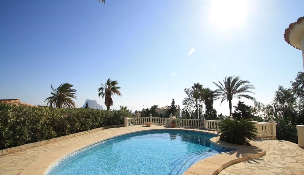 4 quarto Moradia para venda em Calpe / Calp com piscina - 950 000 € (Ref: 9564335)