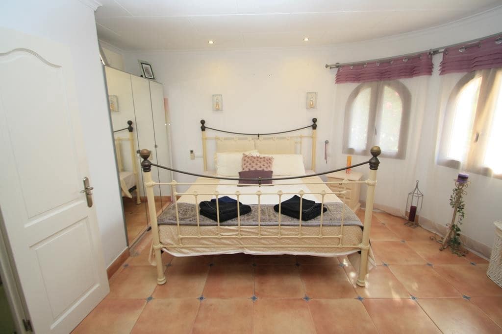 6 makuuhuone Huvila myytävänä paikassa Moraira mukana uima-altaan 
autotalli - 1 100 000 € (Ref: 9564337)