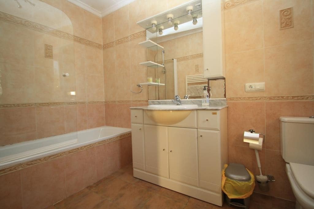 6 makuuhuone Huvila myytävänä paikassa Moraira mukana uima-altaan 
autotalli - 1 100 000 € (Ref: 9564337)