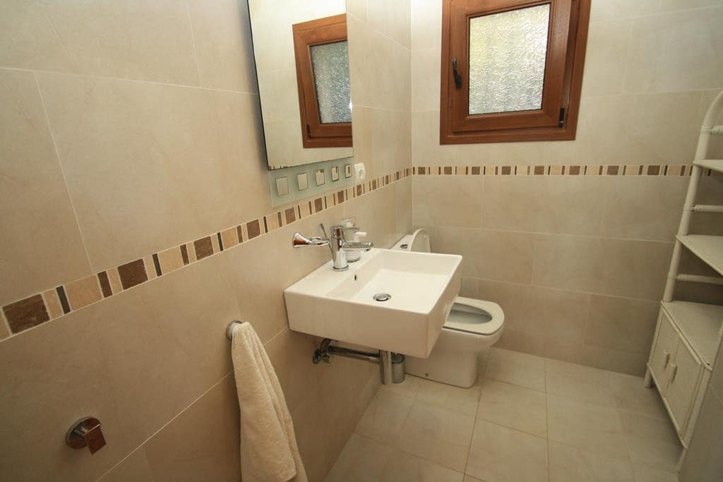 6 makuuhuone Huvila myytävänä paikassa Moraira mukana uima-altaan 
autotalli - 1 100 000 € (Ref: 9564337)