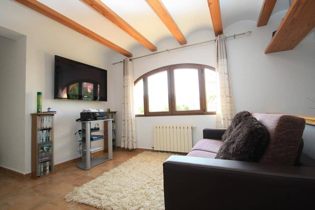 6 makuuhuone Huvila myytävänä paikassa Moraira mukana uima-altaan 
autotalli - 1 100 000 € (Ref: 9564337)