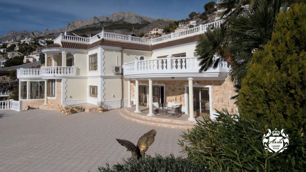 10 quarto Moradia para venda em Altea com piscina garagem - 5 900 000 € (Ref: 9564338)