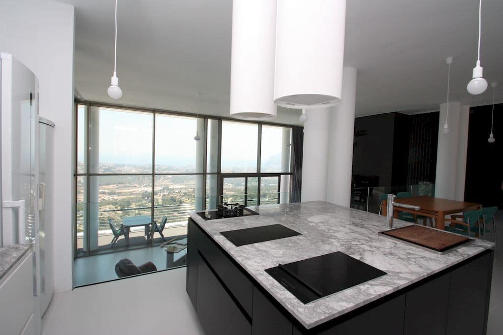 6 chambre Villa/Maison à vendre à Calpe / Calp avec piscine garage - 1 950 000 € (Ref: 9564339)