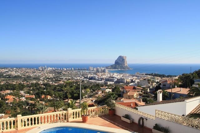 5 Zimmer Villa zu verkaufen in Oltamar - Cucarres, Calpe / Calp mit Pool Garage - 1.500.000 € (Ref: 9564340)